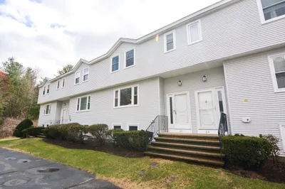 25 Villa Roma Drive #25