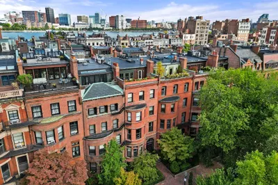 255 Marlborough St #3