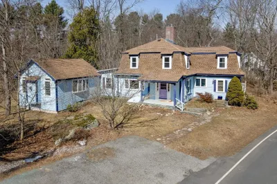 101 Hunt Rd