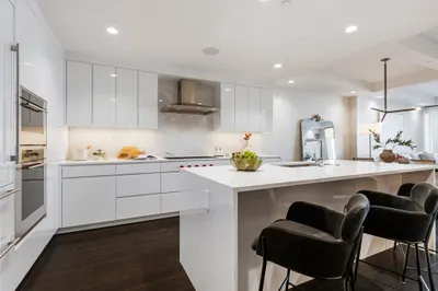 150 Seaport Blvd #6D