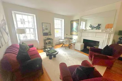 7 Charles St #2