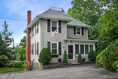 4 Upland Road 1