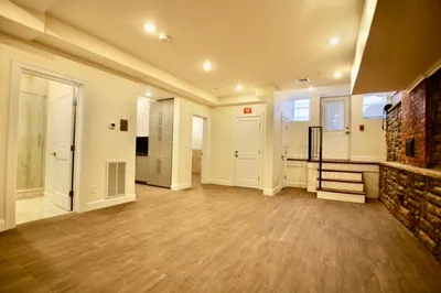 1616 Beacon St #1