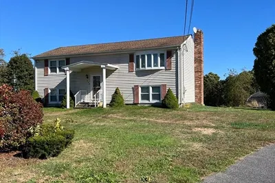 544 Elm St