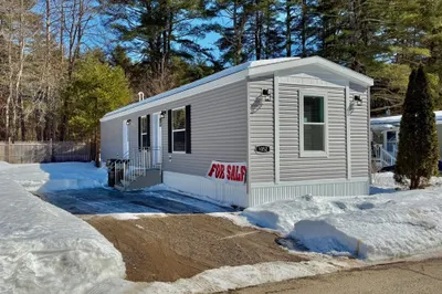 51 Monson Turnpike Rd #1052