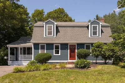 107 Elm St 1