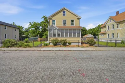 34 Ashley St 1