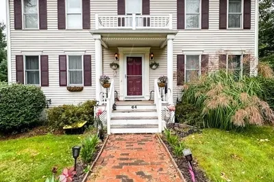 64 Christine Ln 1