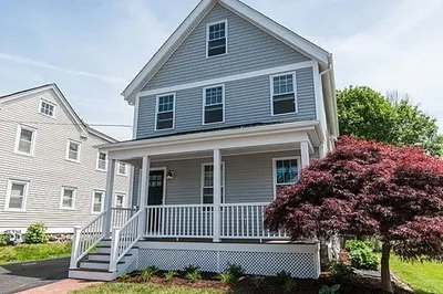 19 Common St 1