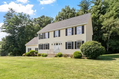 3 Perham Circle