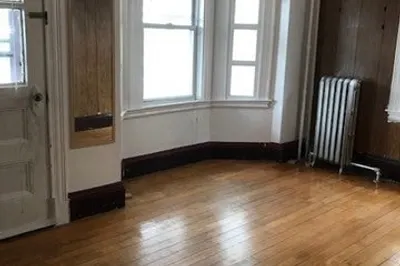 50 Prospect St #2