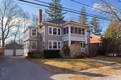 17 Briarfield Rd 1