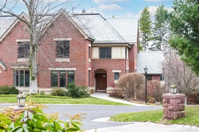120 Seaver St #A103 1
