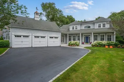 2 Firethorn Ln 1