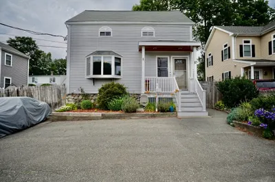 10 Fowler St