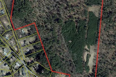 89 Robinson Rd 1