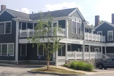 134 Main St #2C