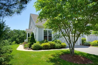 5 Morgan Drive #5 1