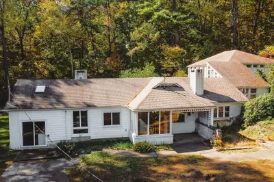 430 Mohawk Trail 1