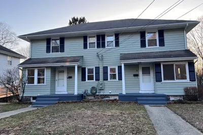10-12 Spring St #10