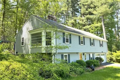 10 Meadowview Rd 1