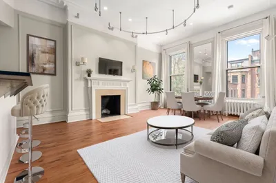 321 Commonwealth Ave #22