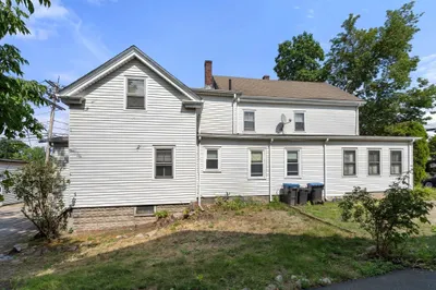 49 Summer St 1