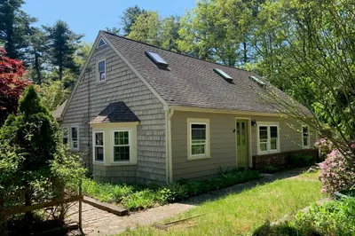 297 Hudson Rd
