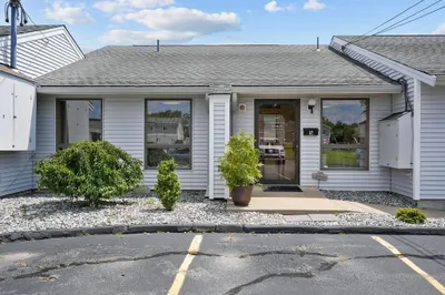 1563 Fall River Avenue #5