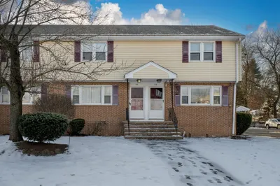 26 Frank St #26