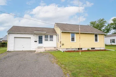 173 Cedar Street 1
