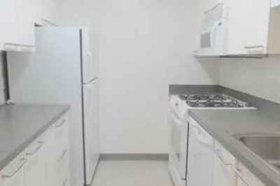 77 Pond Avenue #804