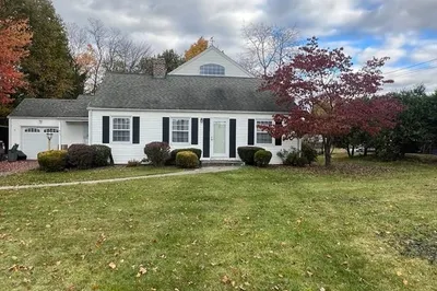 43 Birchland Avenue 1