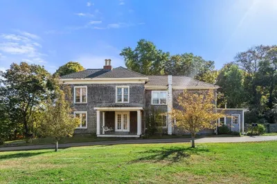 593 Country Way 1
