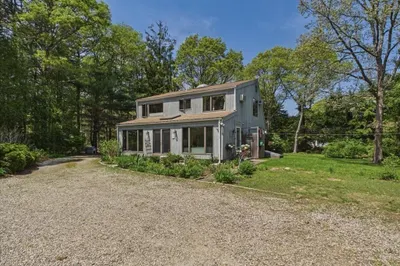 621 Locustfield Rd 1