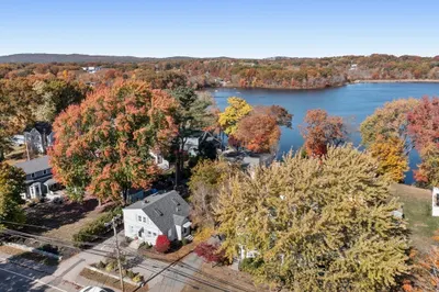 131 Pond St