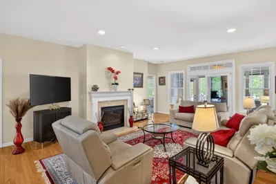 28 Cottage Cove 1