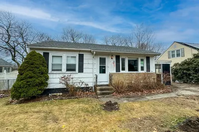 7 Lavoie Ave 1