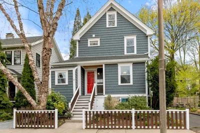 36 Brookdale St 1