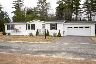 174 Robert Drive 1