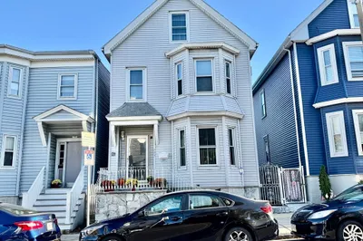 795 Saratoga St
