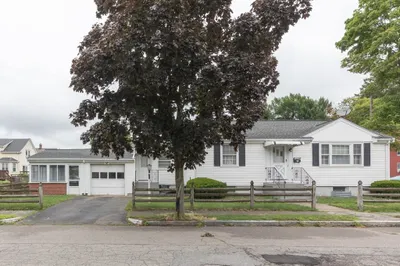 52 Keating St