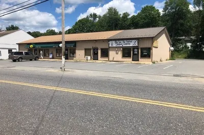 2290 Main St 1