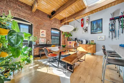 21 Wormwood St #620 1