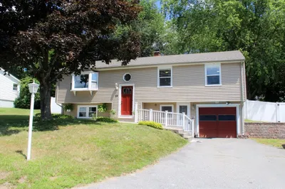 23 Roberta Road 1