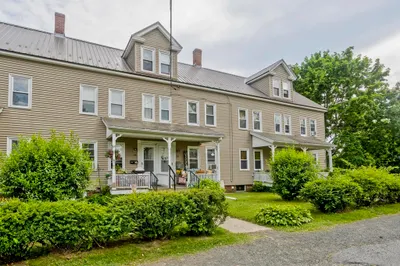 64 Mount Tom Ave. #64