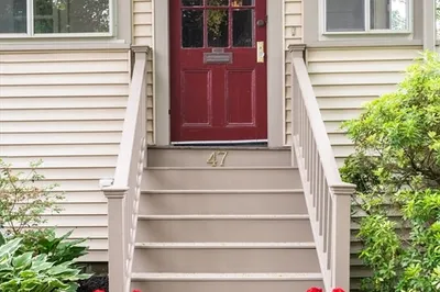 47 Ronald Rd