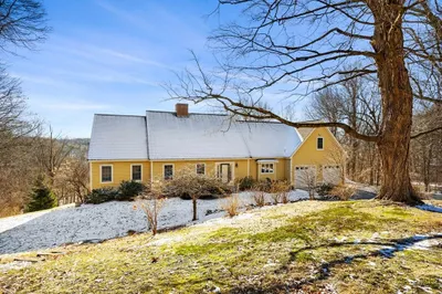 147 Lowell Rd 1