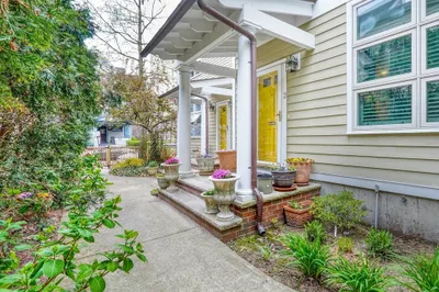 325 Franklin St #2 1