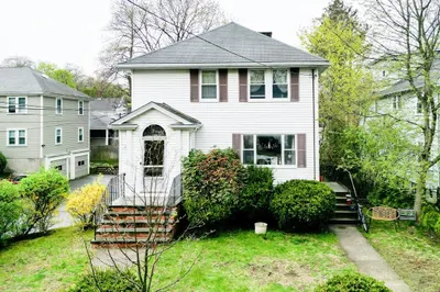 8-10 Bonwood St